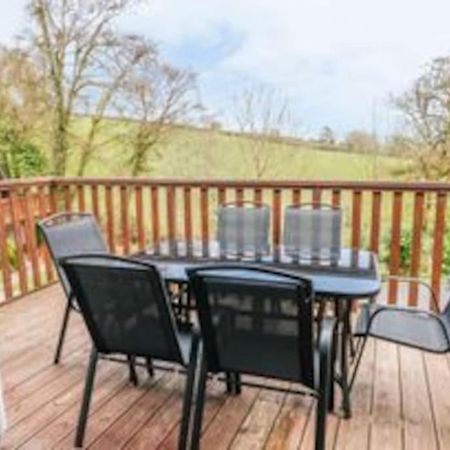 3 Bedroom Lodge With Hot Tub On Lovely Quiet Holiday Park In Cornwall Gunnislake Esterno foto
