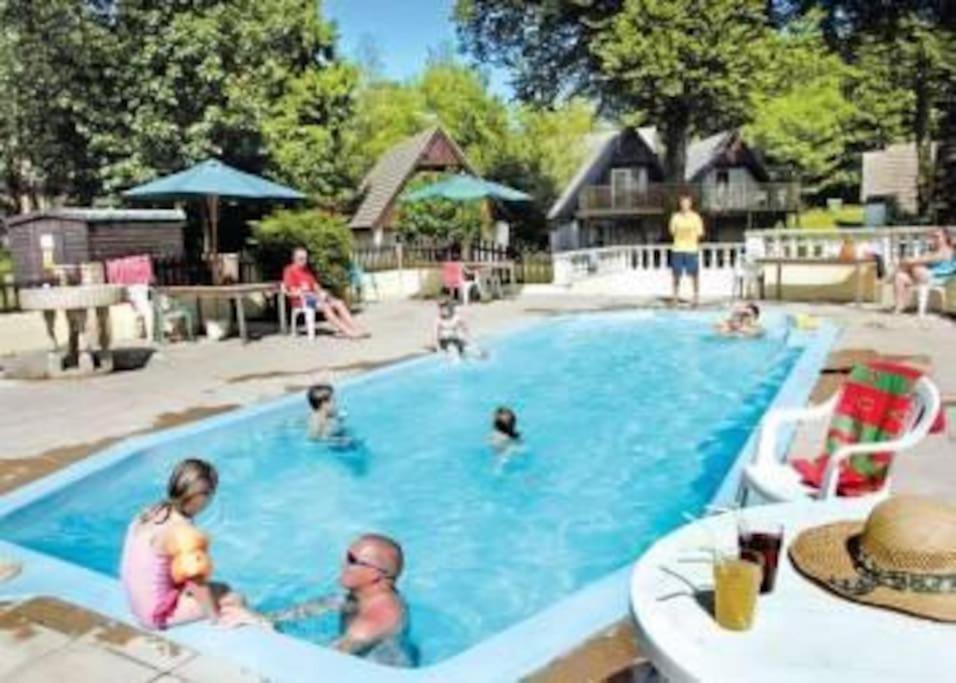 3 Bedroom Lodge With Hot Tub On Lovely Quiet Holiday Park In Cornwall Gunnislake Esterno foto